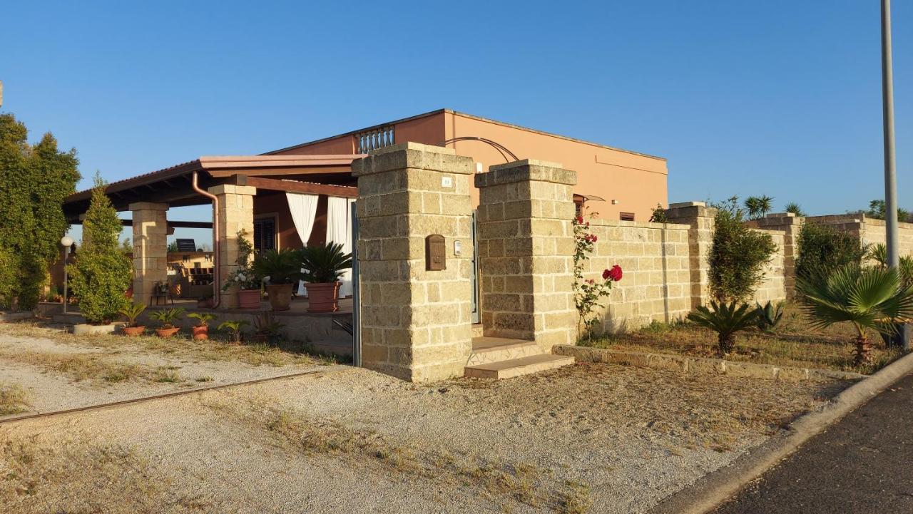 Bed and Breakfast Oniro Specchia Exterior foto